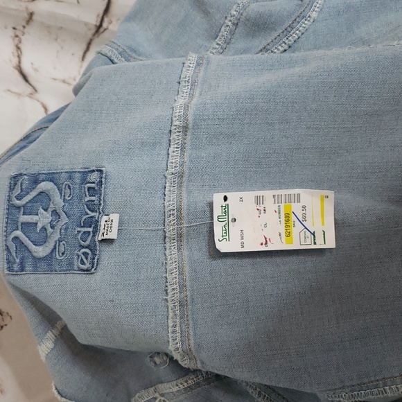 ODM Embroidered Denim Jacket sz 2x runs small - Picture 6 of 7